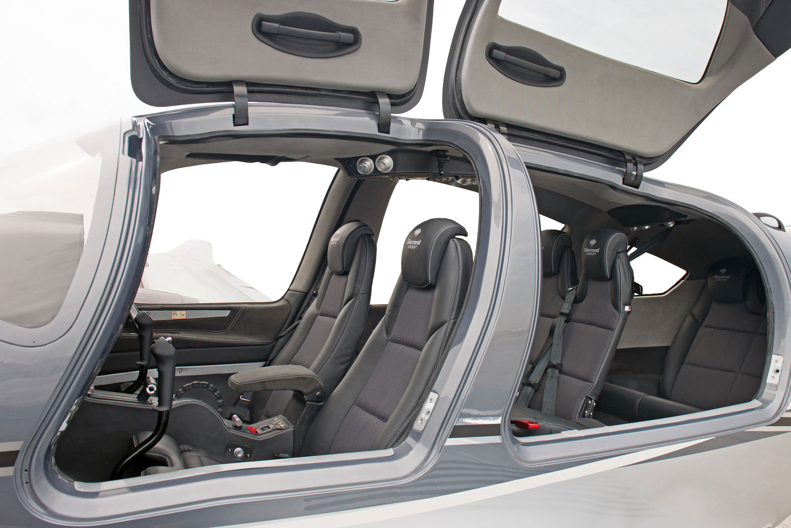 DA62-inside